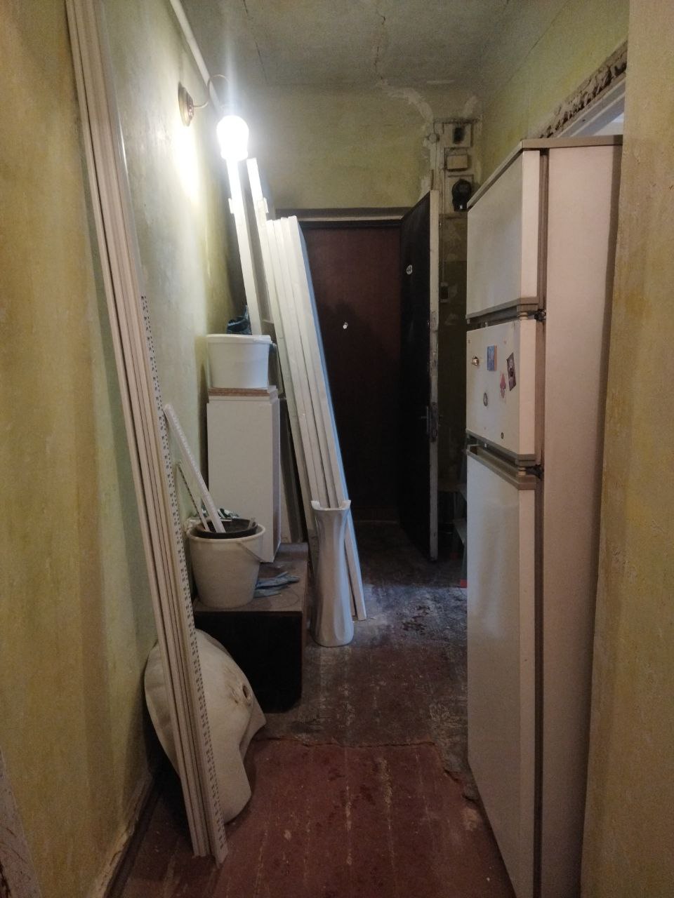 Двухкомнатная сталинка на парке кованных фигур 