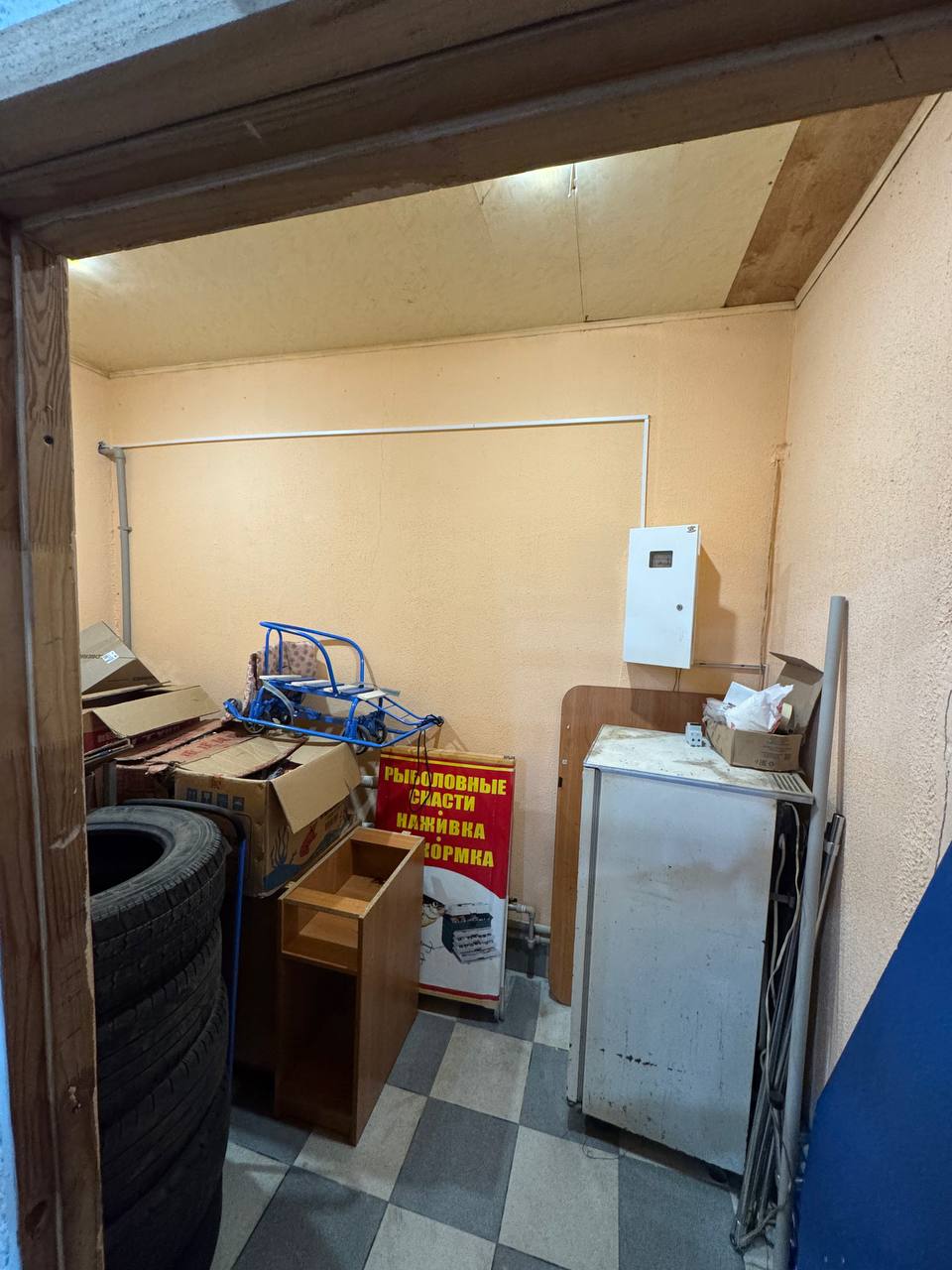 Продаётся капитальное коммерческое помещение по ул. Челюскинцев