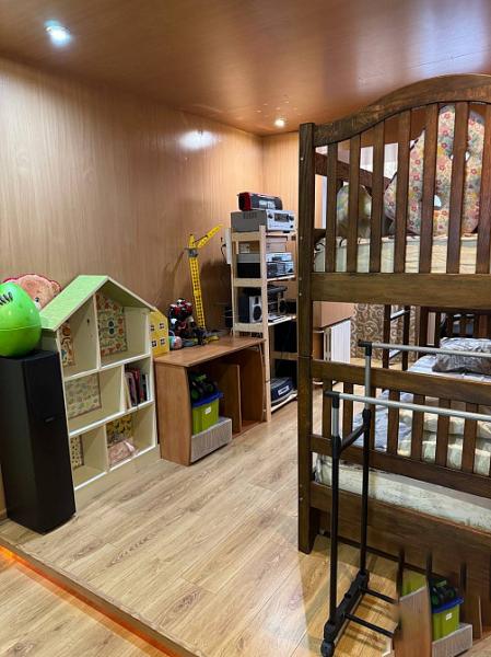 Двухкомнатная на Комсомольском пр-те 