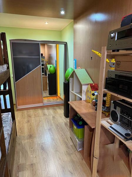 Двухкомнатная на Комсомольском пр-те 