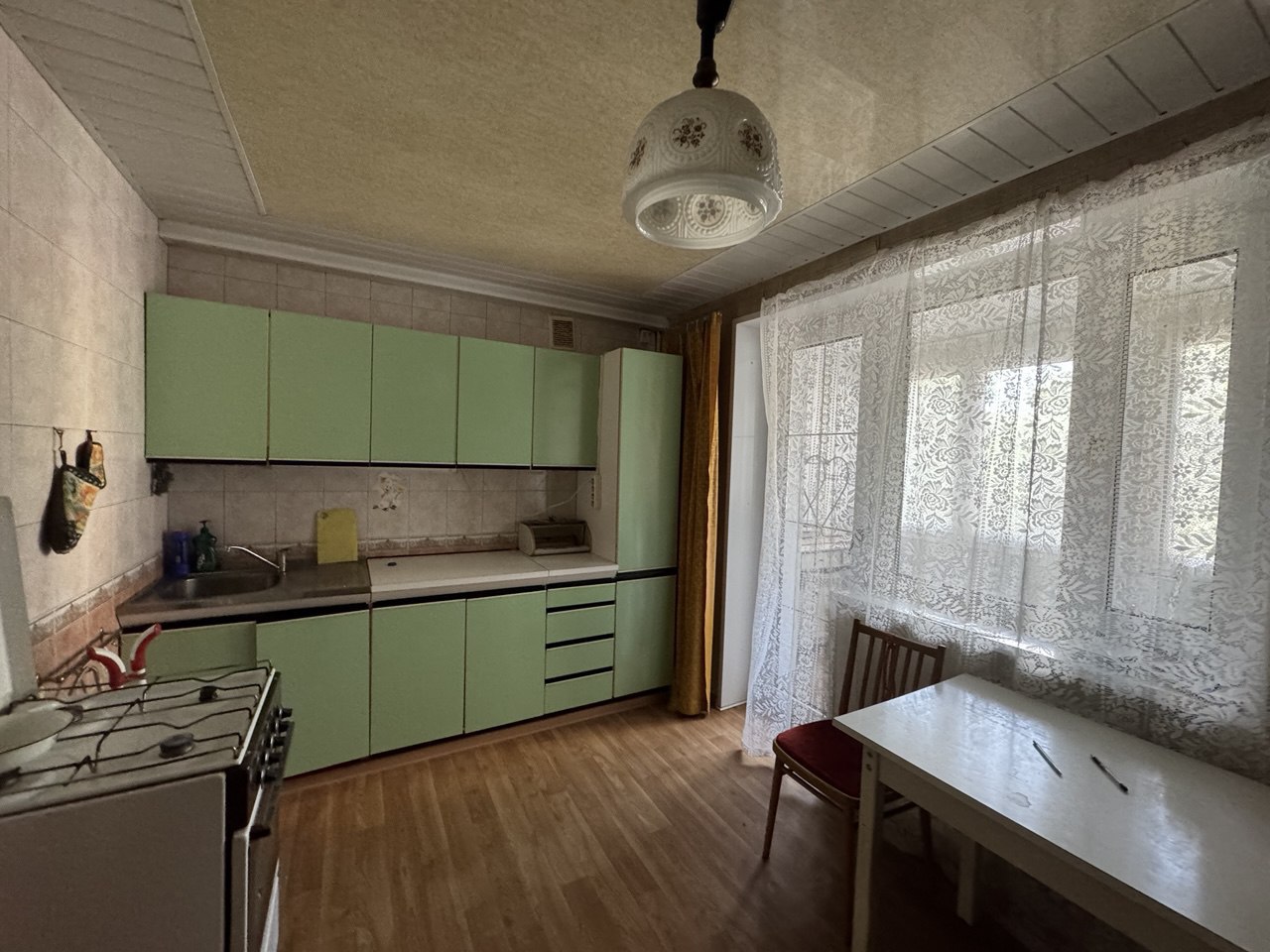 Продается просторная 3-комнатная квартира на Университетской