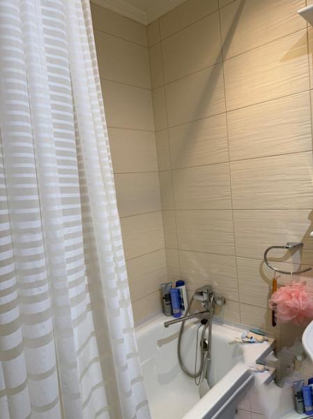 Продаётся 1-комнатная квартира, Киевский район (ориентир - Маяк / книжный рынок)