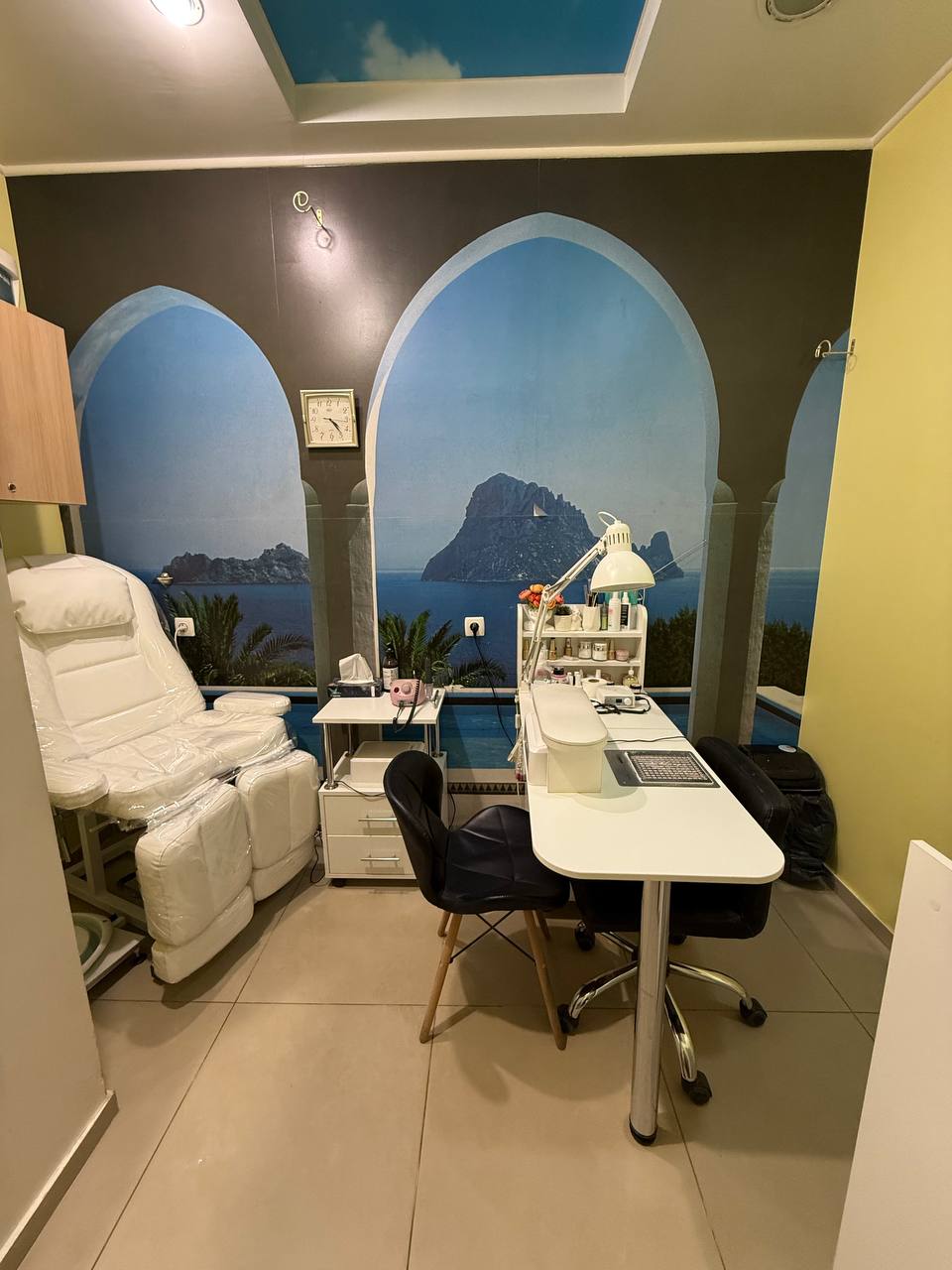 Сдается в аренду салон красоты 