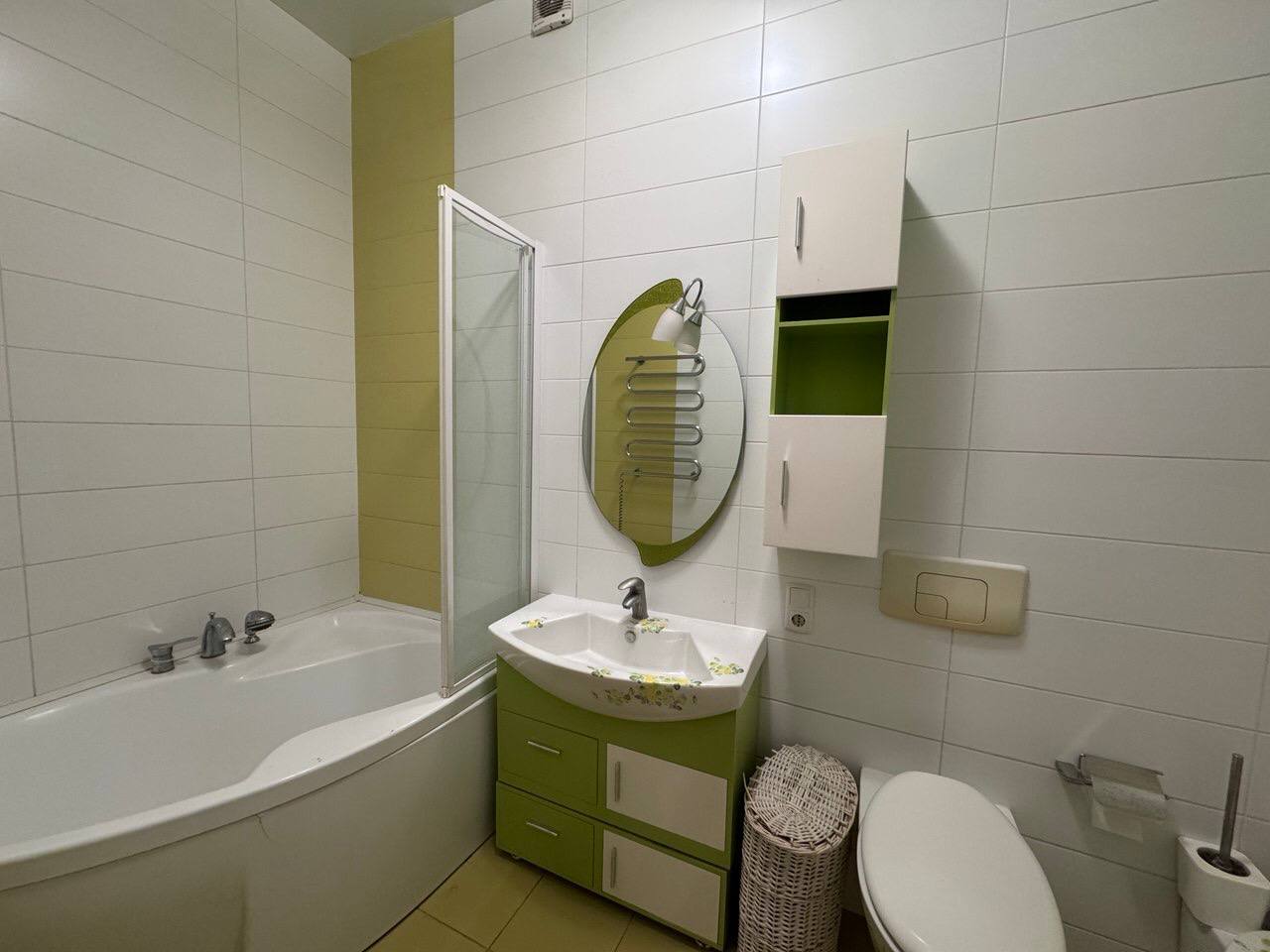 Двухкомнатная в Замковом 90 м2