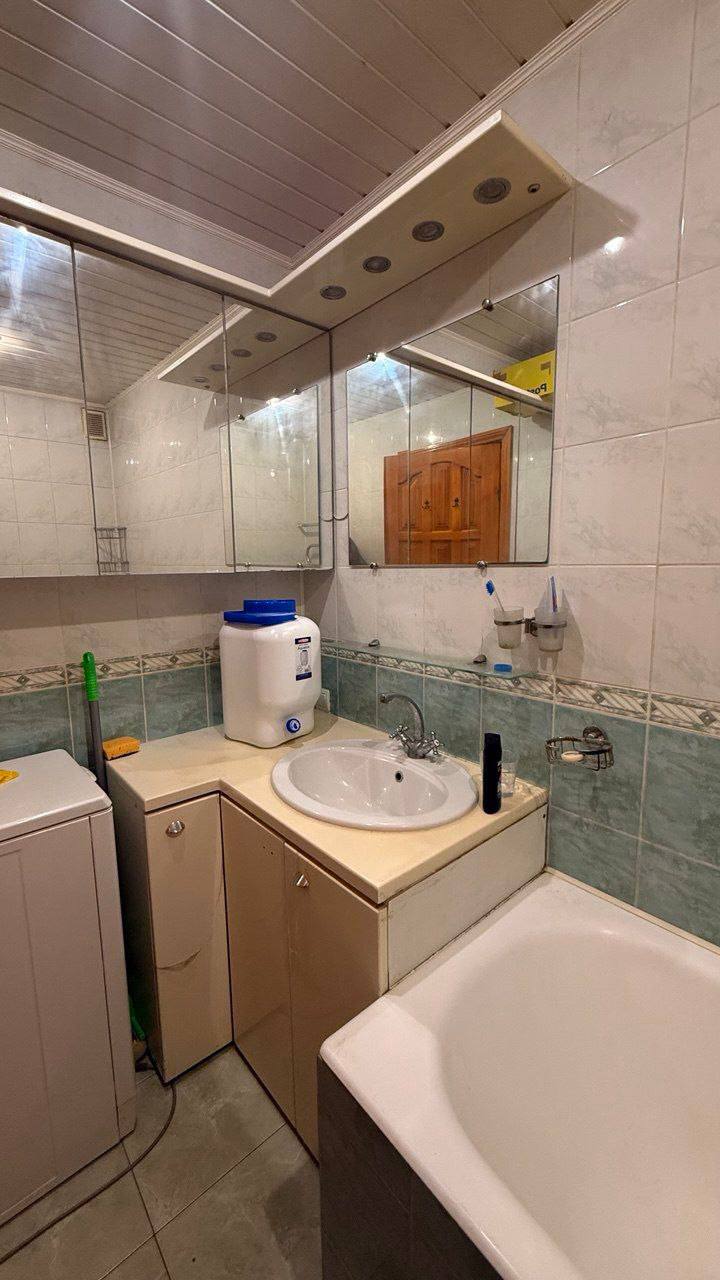 Трехкомнатная на Университетской 75 м2