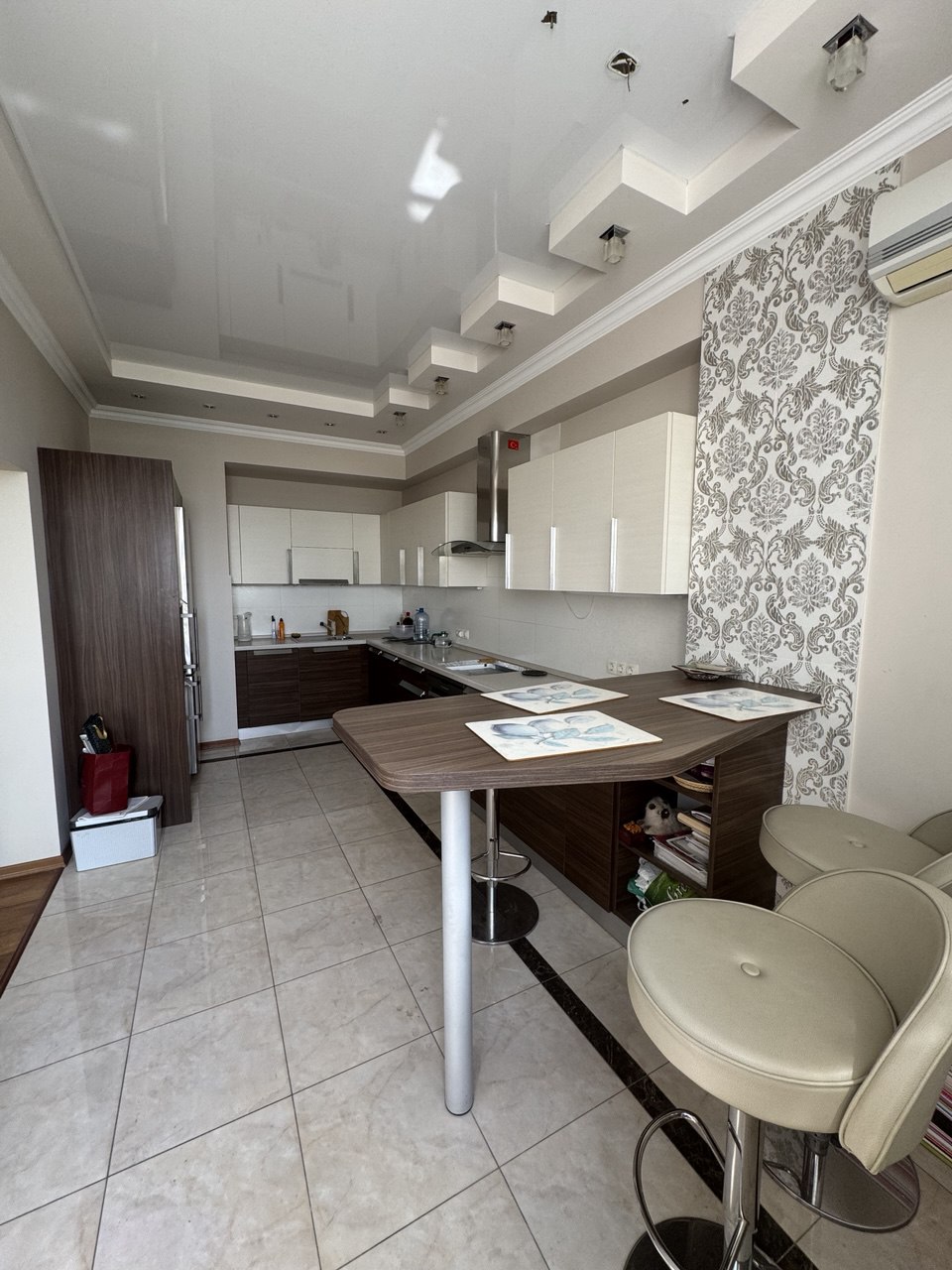 Срочная продажа! 4-комнатная квартира в ЖК «Центральный»