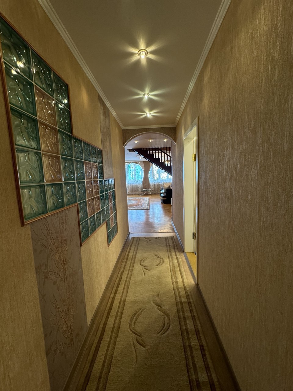 Двухуровневая квартира 160 м2 