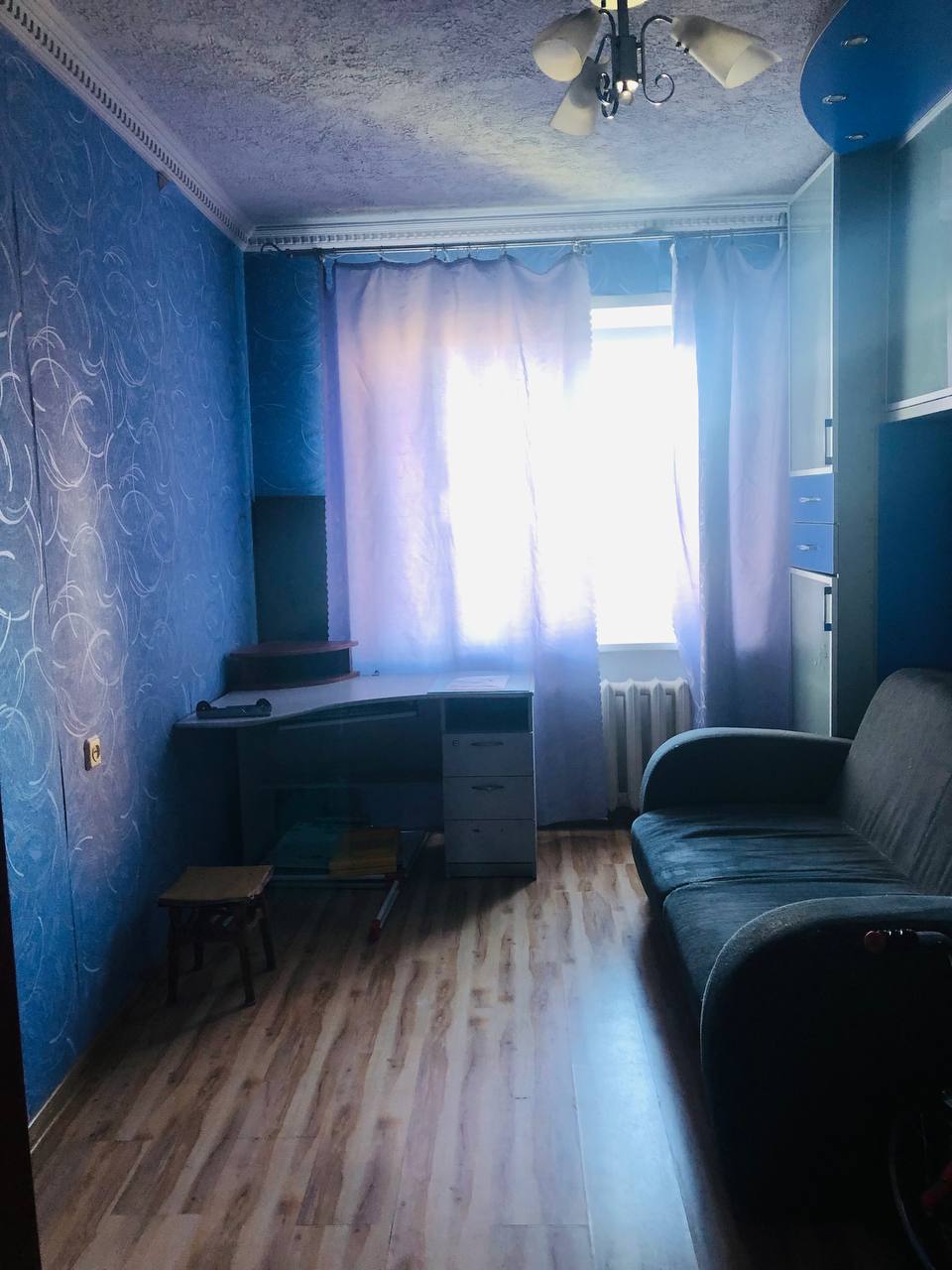 Трехкомнатная чешка на Артема 70 м2