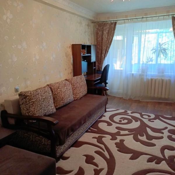 Трехкомнатная на Отважных Буденновский район 